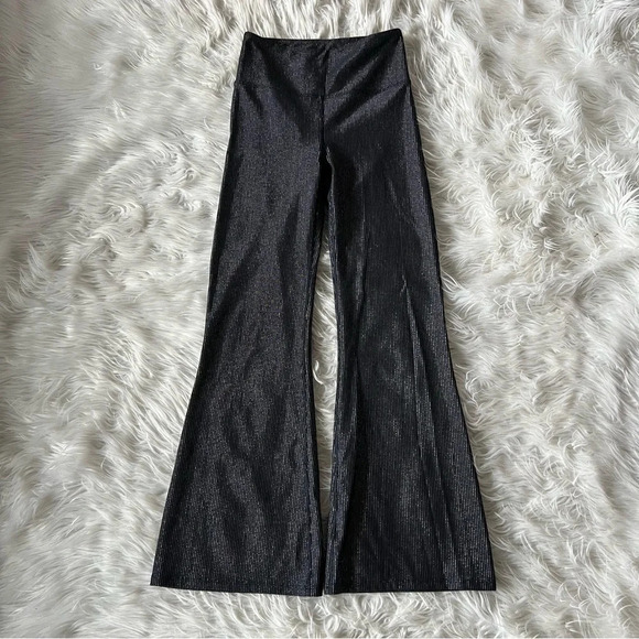 NWOT CARBON38 Flared Shimmer Pant Black Stretchy Metallic Women’s Medium - Picture 5 of 13